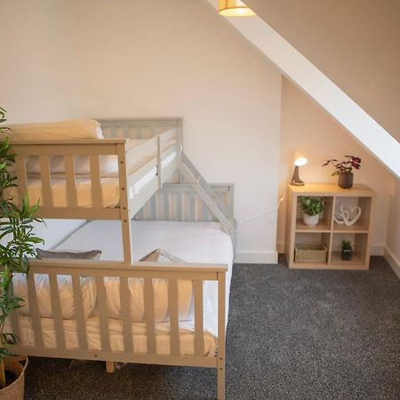 קארדיף Principality Suites; Three Bed By Property Promise מראה חיצוני תמונה